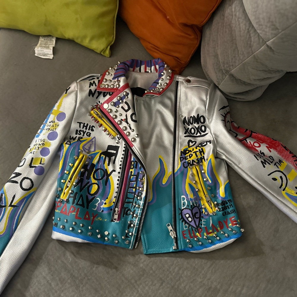 Women’s jackets - Picture 6 of 8